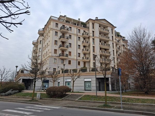 Foto principale: Zona stazione APPARTAMENTO MQ 60 CON BOX