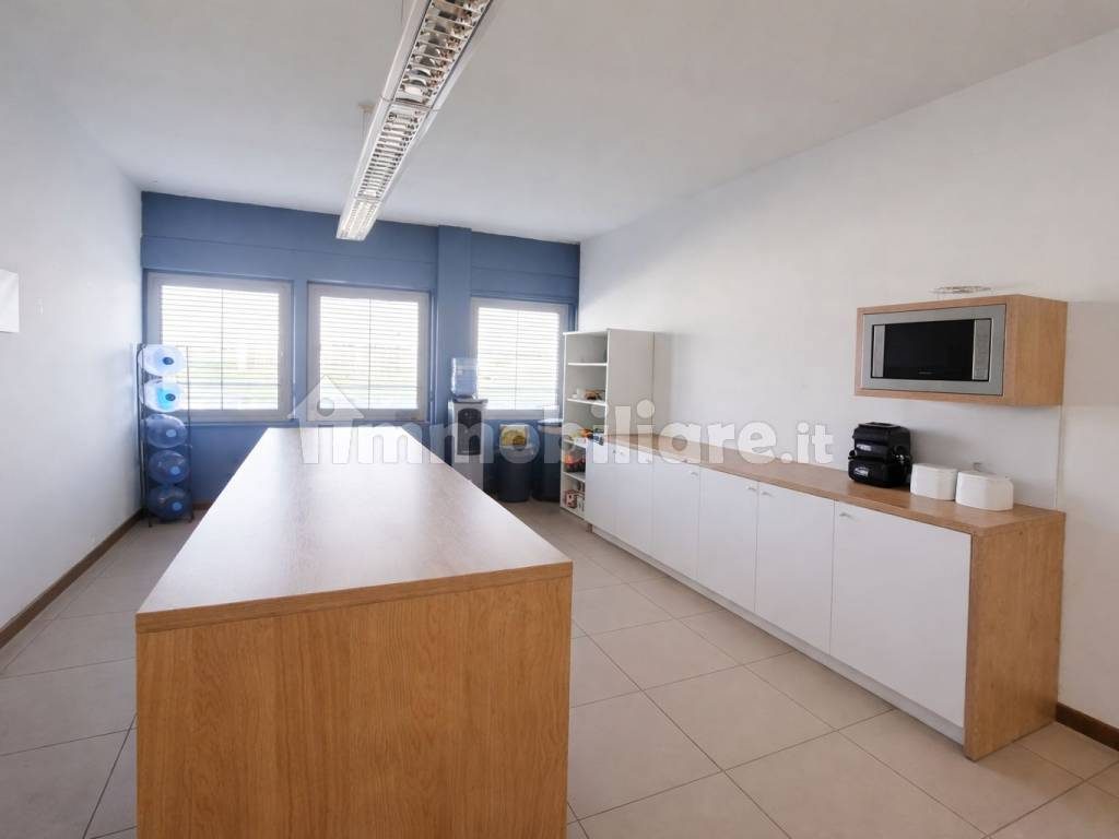  - UFFICIO MQ 393