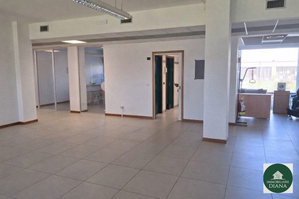  - UFFICIO MQ 393