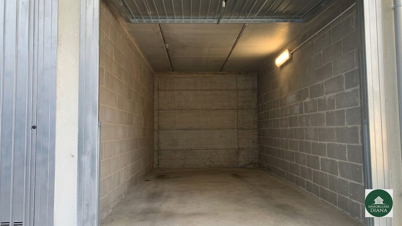  - Box in Vendita a Lainate