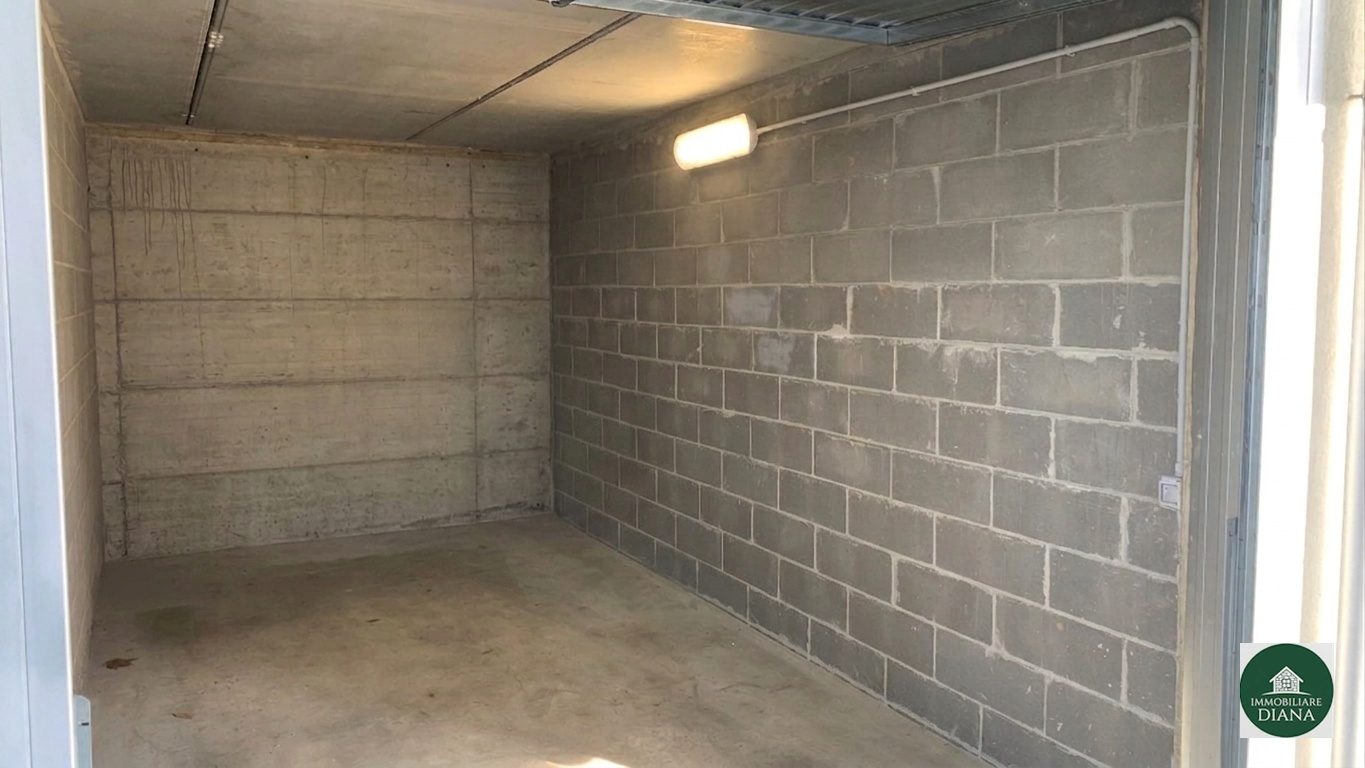  - Box in Vendita a Lainate