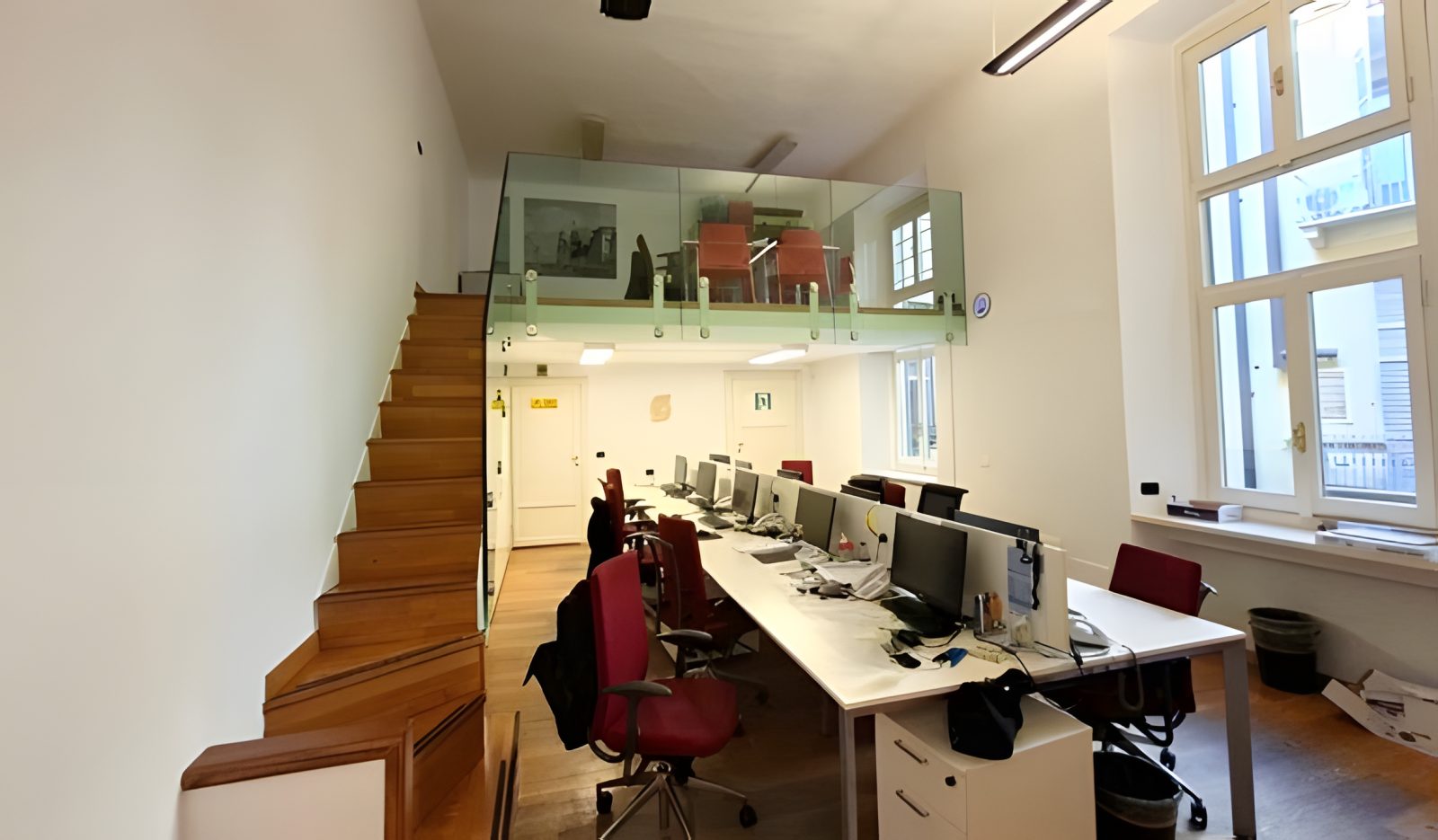 UFFICIO - Ufficio MQ 270 L.go Guido Donegani 3