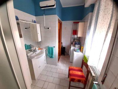  - Viale Rimembranze  10 APPARTAMENTO DI MQ 60 con cantina